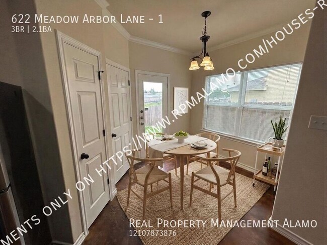 Building Photo - 622 Meadow Arbor Ln
