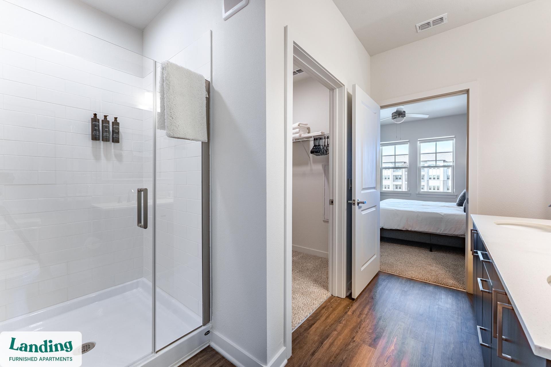 Building Photo - 1225 Utica Dr