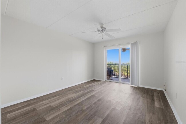 Building Photo - 12760 Indian Rocks Rd