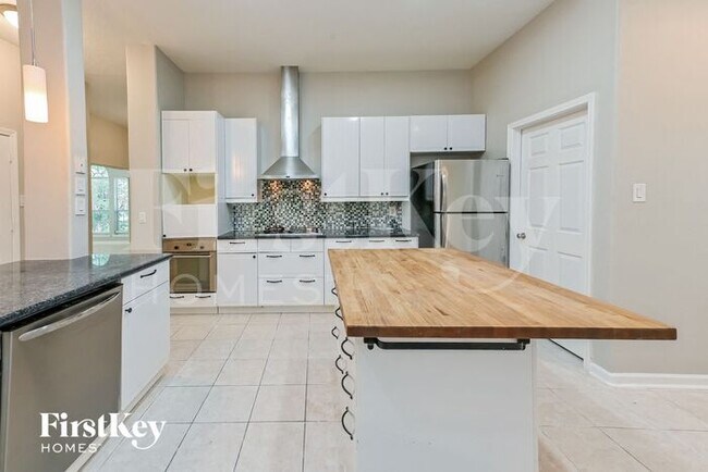 Building Photo - 11906 Knoll Bend Ct