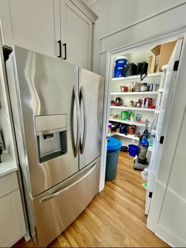 Building Photo - **HIGH-END EAST NASHVILLE HOME IN A 32-HOM...
