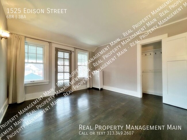 Building Photo - 1525 Edison St