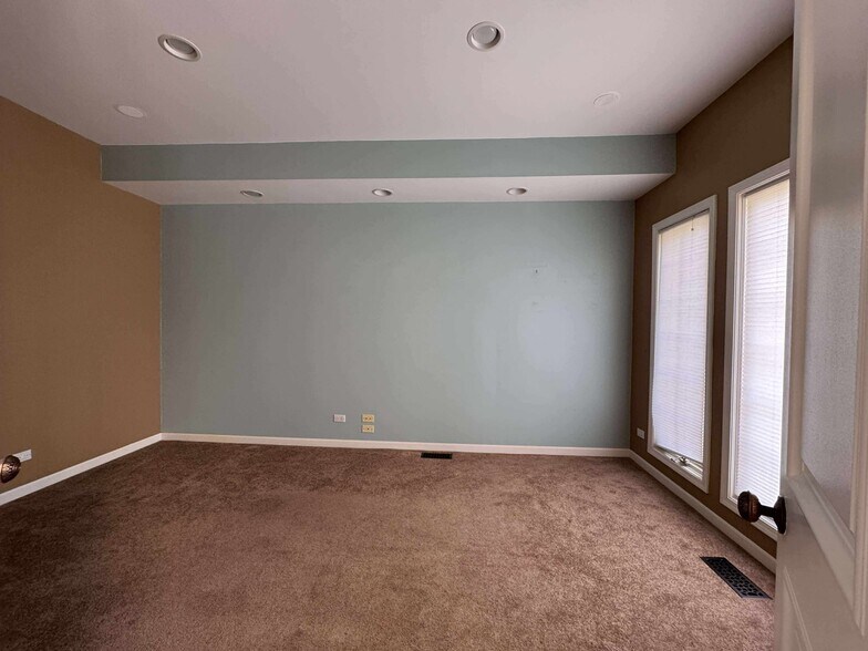 Building Photo - 4871 Boulder Ln