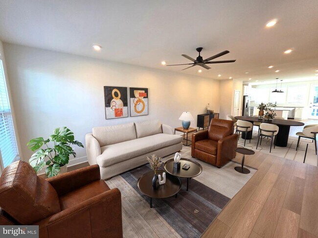 Building Photo - 4254 Frost St