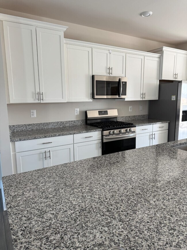 Building Photo - 35422 Wright Way