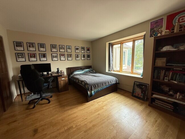 Building Photo - 373 Goshawk Ln