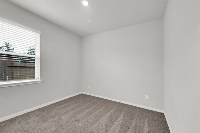 Building Photo - 22807 Gentle Shadow Dr