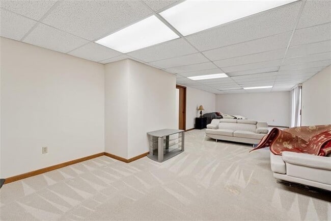 Building Photo - 3655 Winters Hill Dr