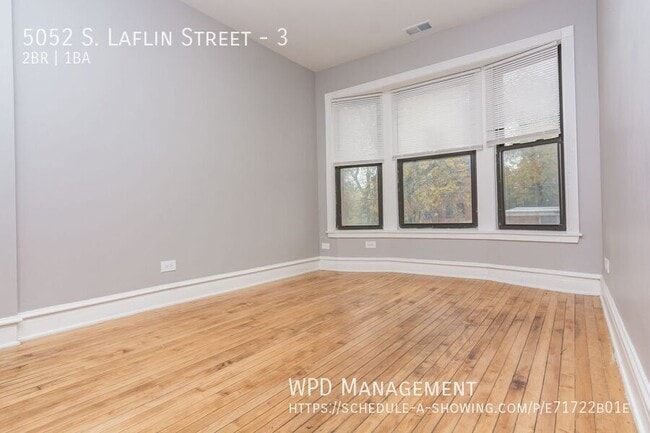 Building Photo - 5052 S Laflin St