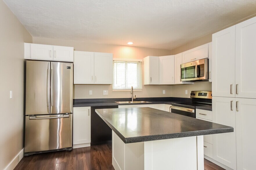 Building Photo - 1433 W 1800 N