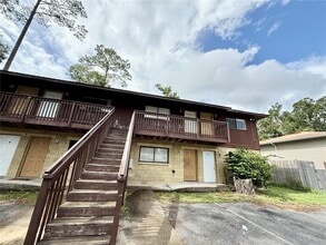 Building Photo - 510 SW 69th St