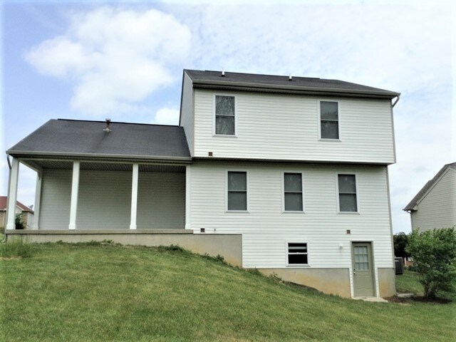 Building Photo - 1073 Ivoryhill Dr