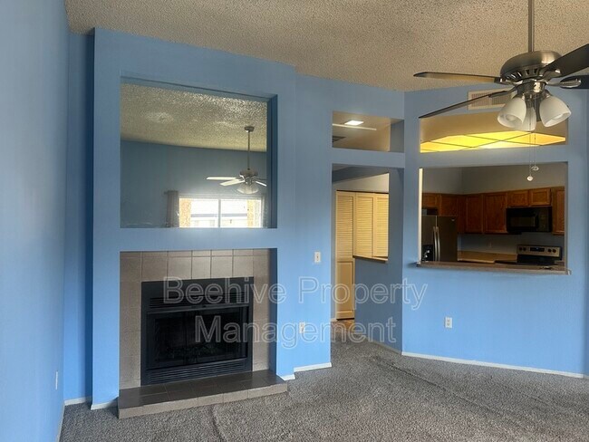 Building Photo - 1331 W Baseline Rd
