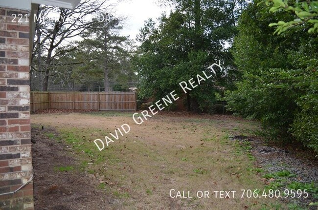 Building Photo - 221 Merrymont Dr