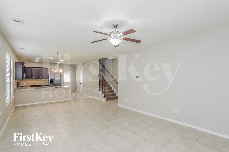 Building Photo - 8115 Lemongrass Ave