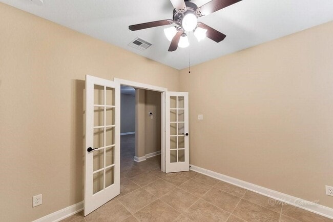 Building Photo - 6114 Brookmall Dr