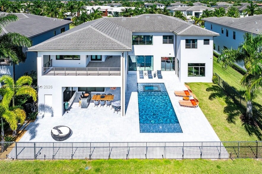 Building Photo - 17187 Brulee Breeze Way