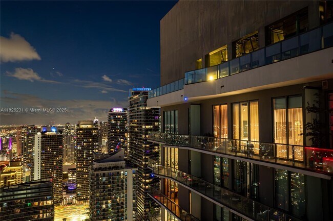 Building Photo - 1300 S Miami Ave