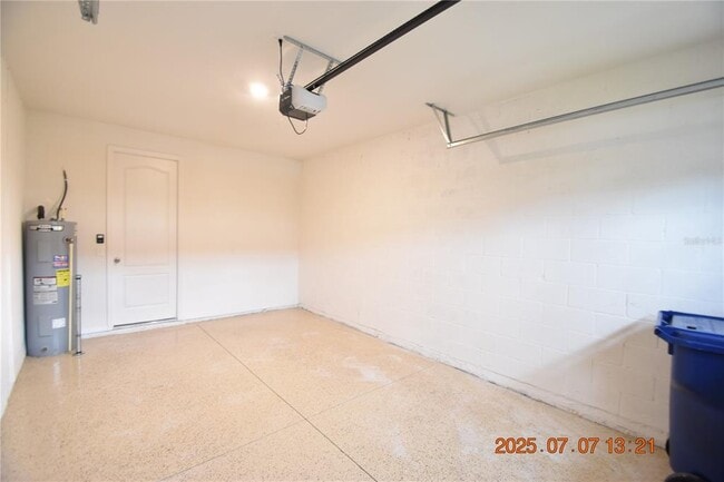 Building Photo - 11418 Cay Spruce Wy