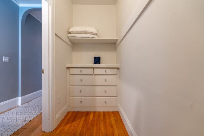 Building Photo - 254 29th St