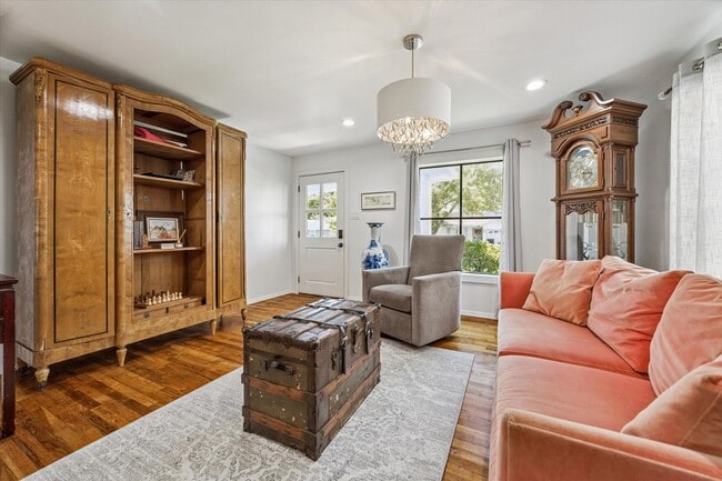 Building Photo - 4710 Edison St