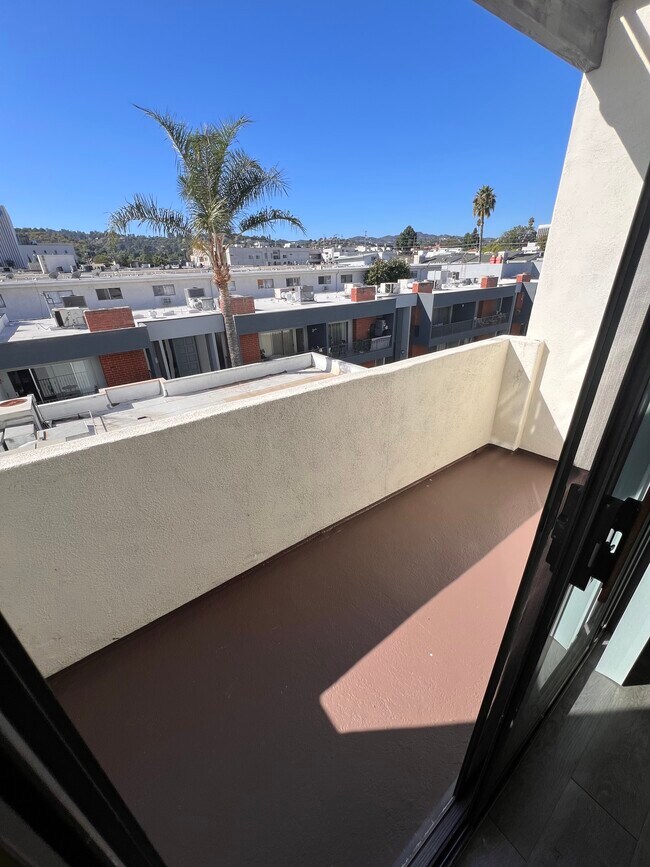 Building Photo - VIA