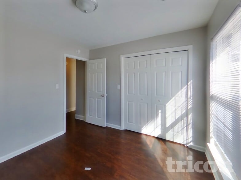 Building Photo - 20131 Marie Ct