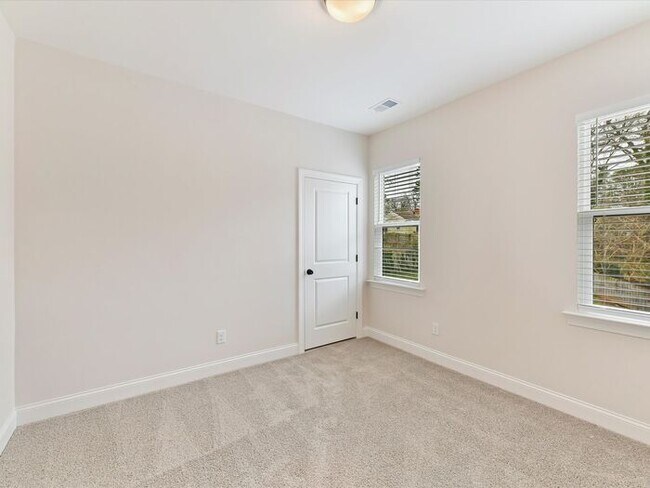 Building Photo - Brand New 4BD/2.5BA Home in Revolution Park!