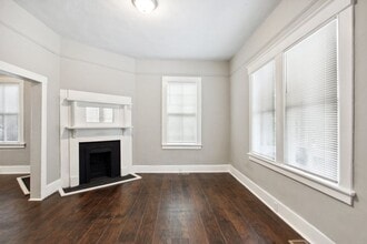 Building Photo - Large 3BR/2BA Near Downtown Savannah Home For Rent