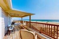 Building Photo - 5994 Beach Blvd