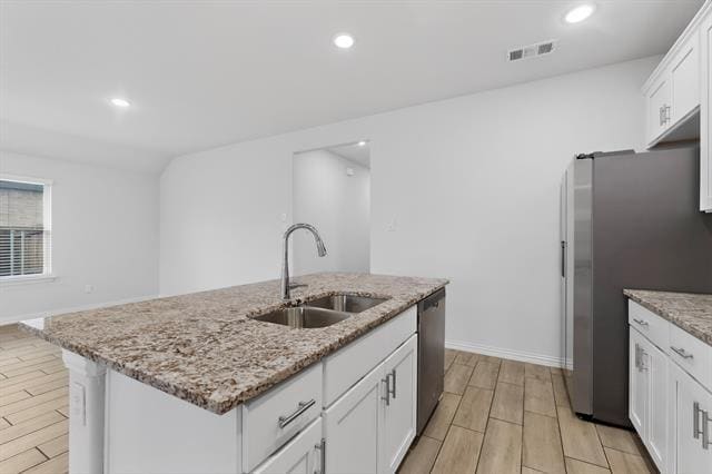 Building Photo - 4009 Mockingbird Ln