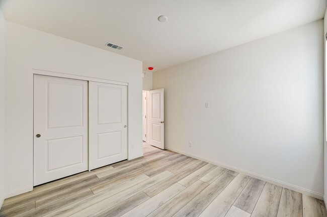 Building Photo - Beautiful two-story rental home featuring 4 bedrooms, 3 bathrooms, and a 2-car garage.