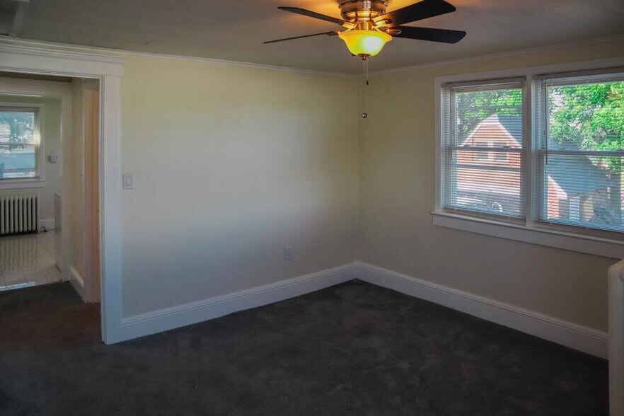 2nd floor - 500 W Broadway