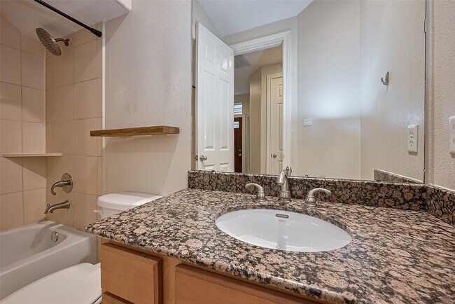 Building Photo - 2624 Starboard Point Dr