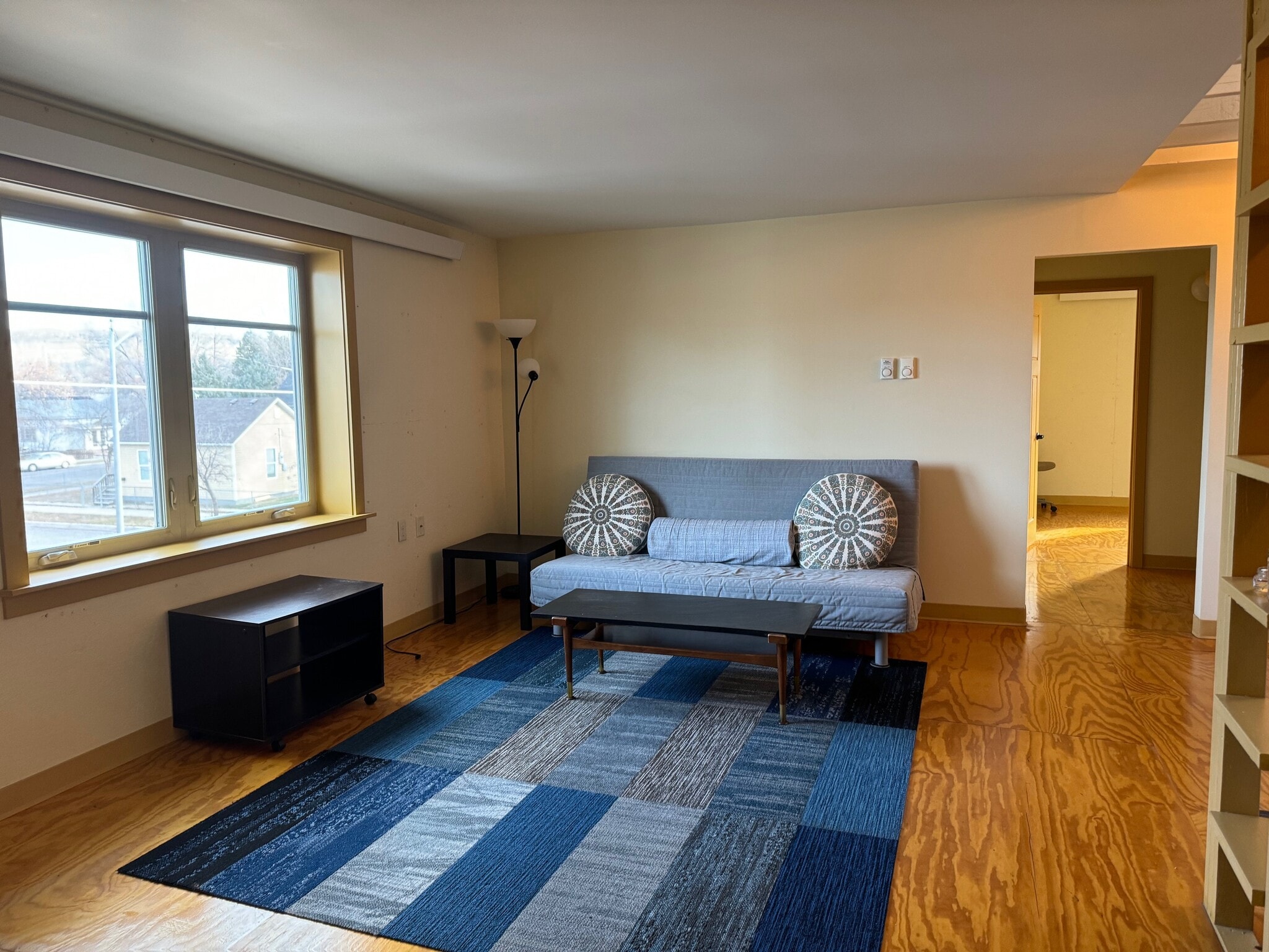 Unit comes semi-furnished, pending preferences - 2915 2nd Ave S