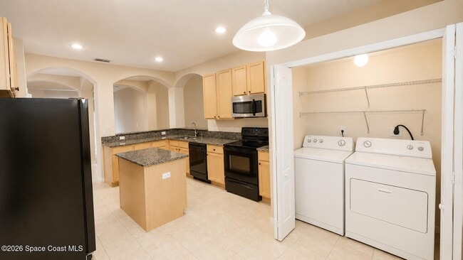 Building Photo - 3050 Purple Martin Ln