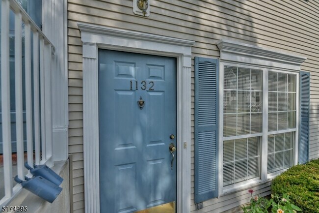 Building Photo - 1132 Stafford St