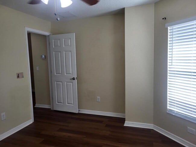 Building Photo - 37146 Highland Bluff Cir