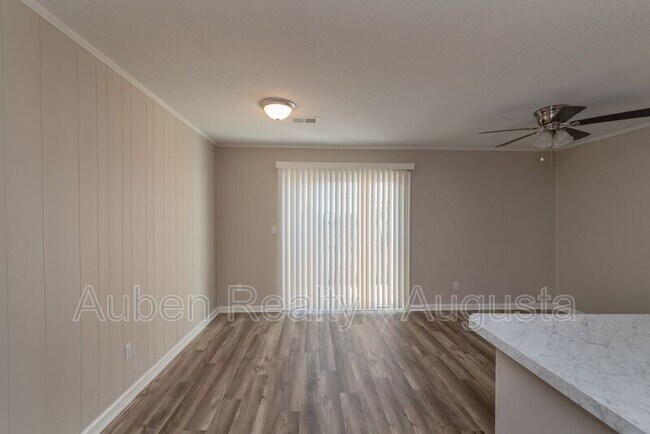 Building Photo - 2311 Walden Dr