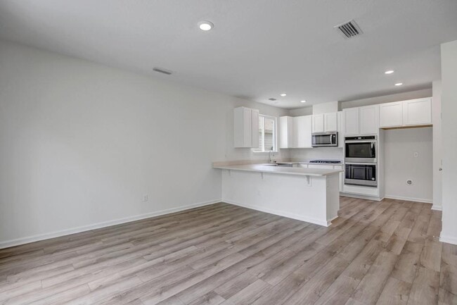 Building Photo - 115 Gourd Is Wy