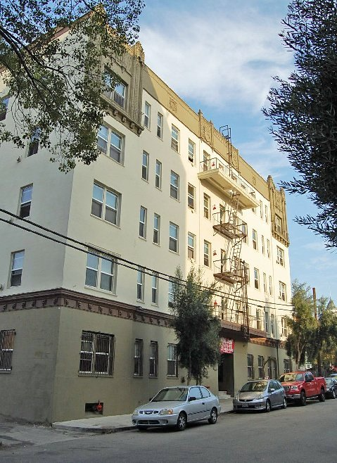 Primary Photo - 1523 N McCadden Pl