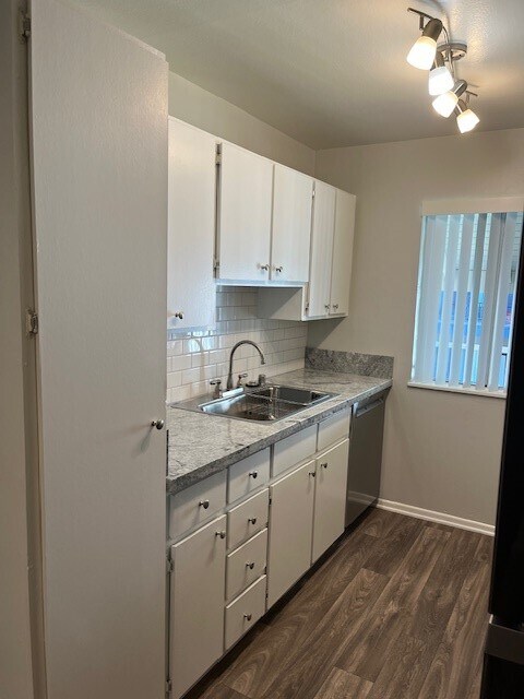 kitchen w/sink & dishwasher - 12436 Del Amo Blvd