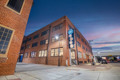 Building Photo - HiTone Lofts