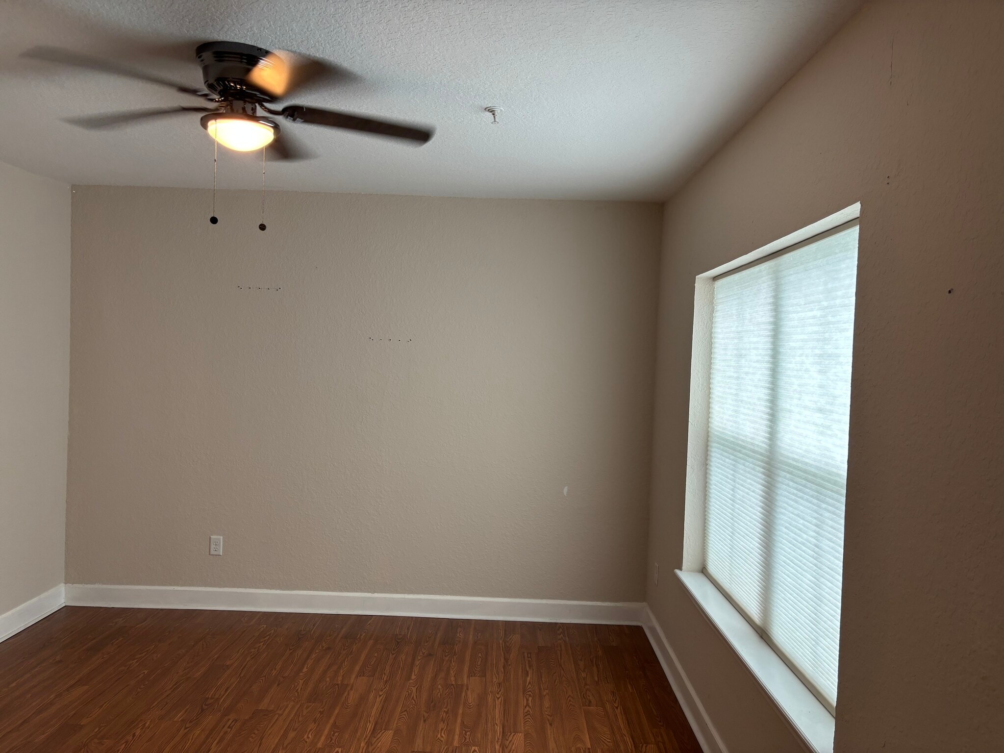 Building Photo - 206 E South St