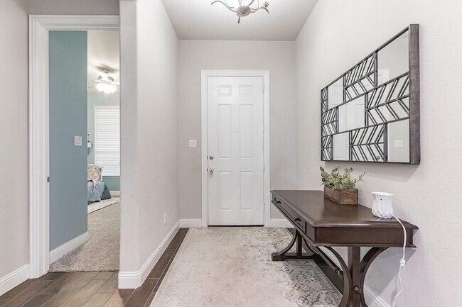 Building Photo - 14800 Belclaire Ave