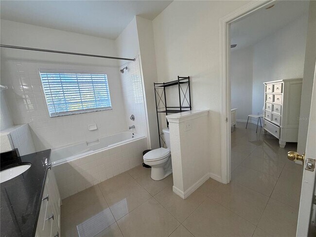 Building Photo - 3735 Conroy Rd