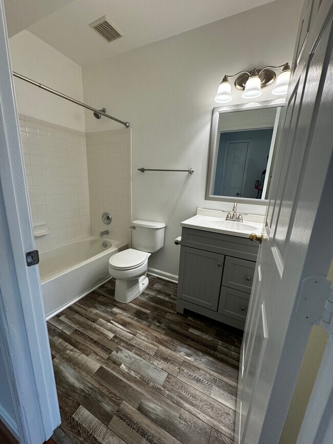 Building Photo - 43114 Watercrest Square