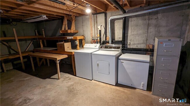 Building Photo - 179 Coho Ln