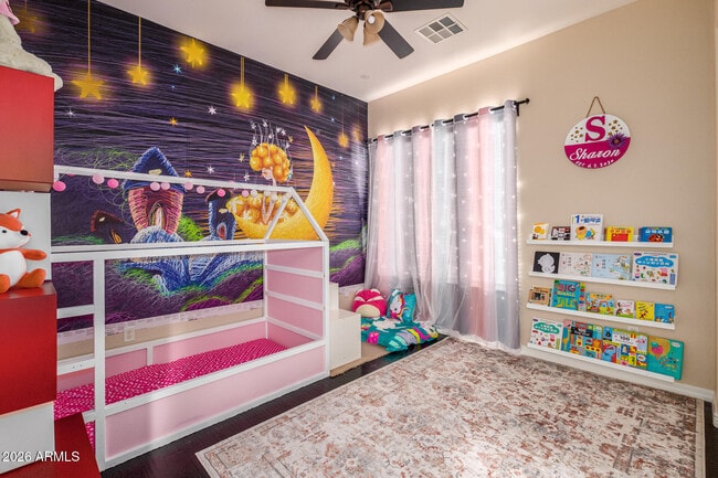 Building Photo - 423 E Mead Dr