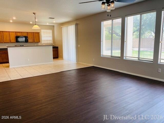 Building Photo - 6924 S Opal Dr